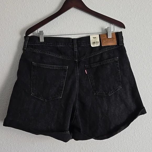 Levi's 80's Mom Shorts Black Denim Rolled Hem Shorts - Picture 5 of 8